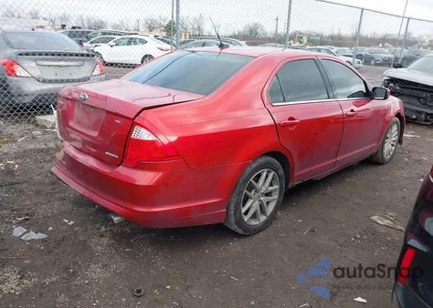 2011 Ford Fusion Se z USA, uszkodzony, nr VIN 3FAHP0HG3BR186237